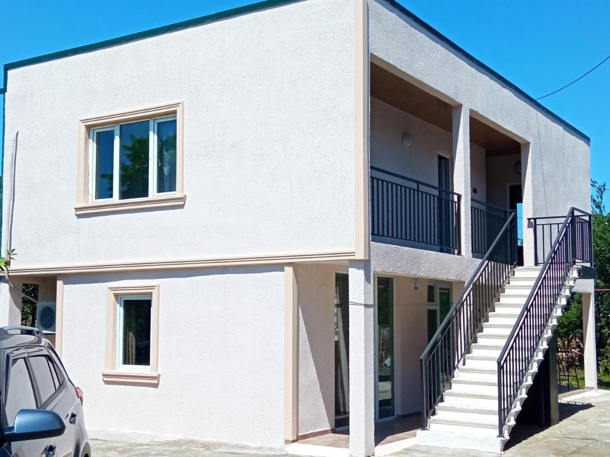 Zaza Hotel Kobuleti Bagian luar foto