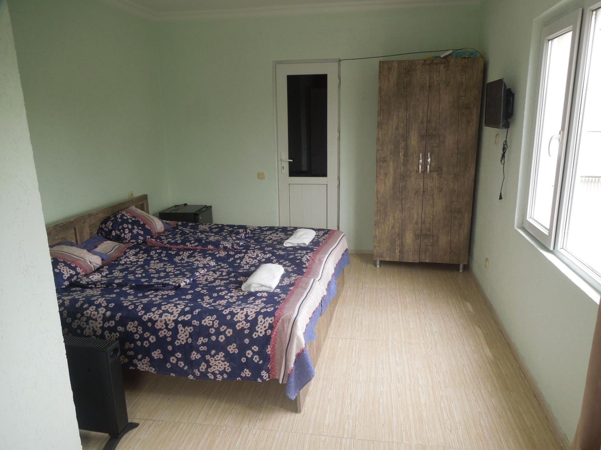 Zaza Hotel Kobuleti Bagian luar foto