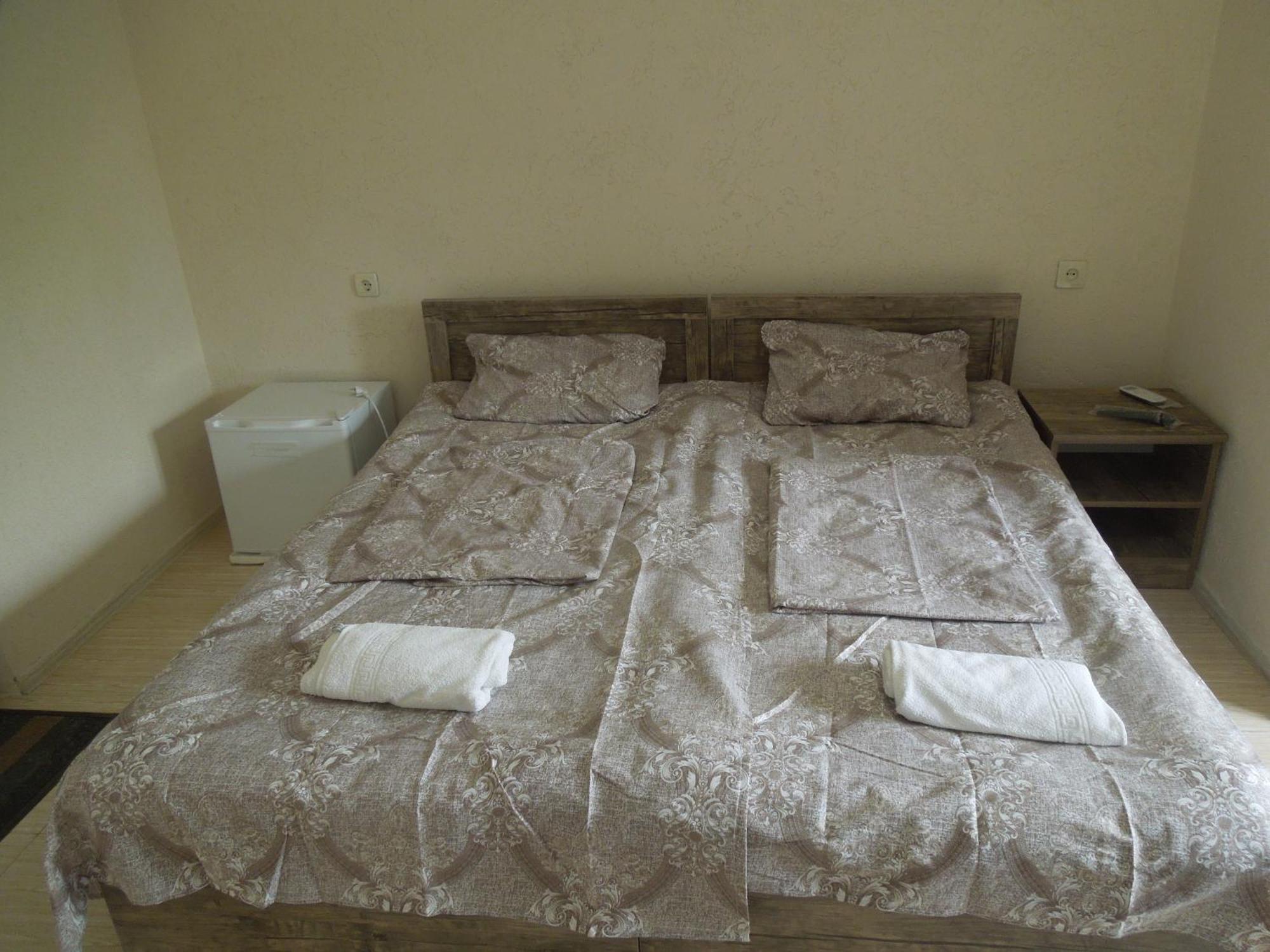 Zaza Hotel Kobuleti Bagian luar foto